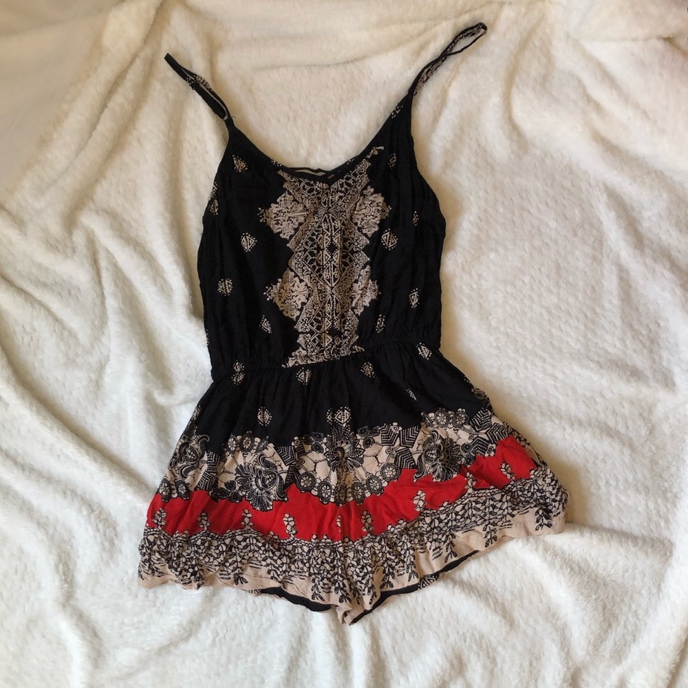 Patterned romper
